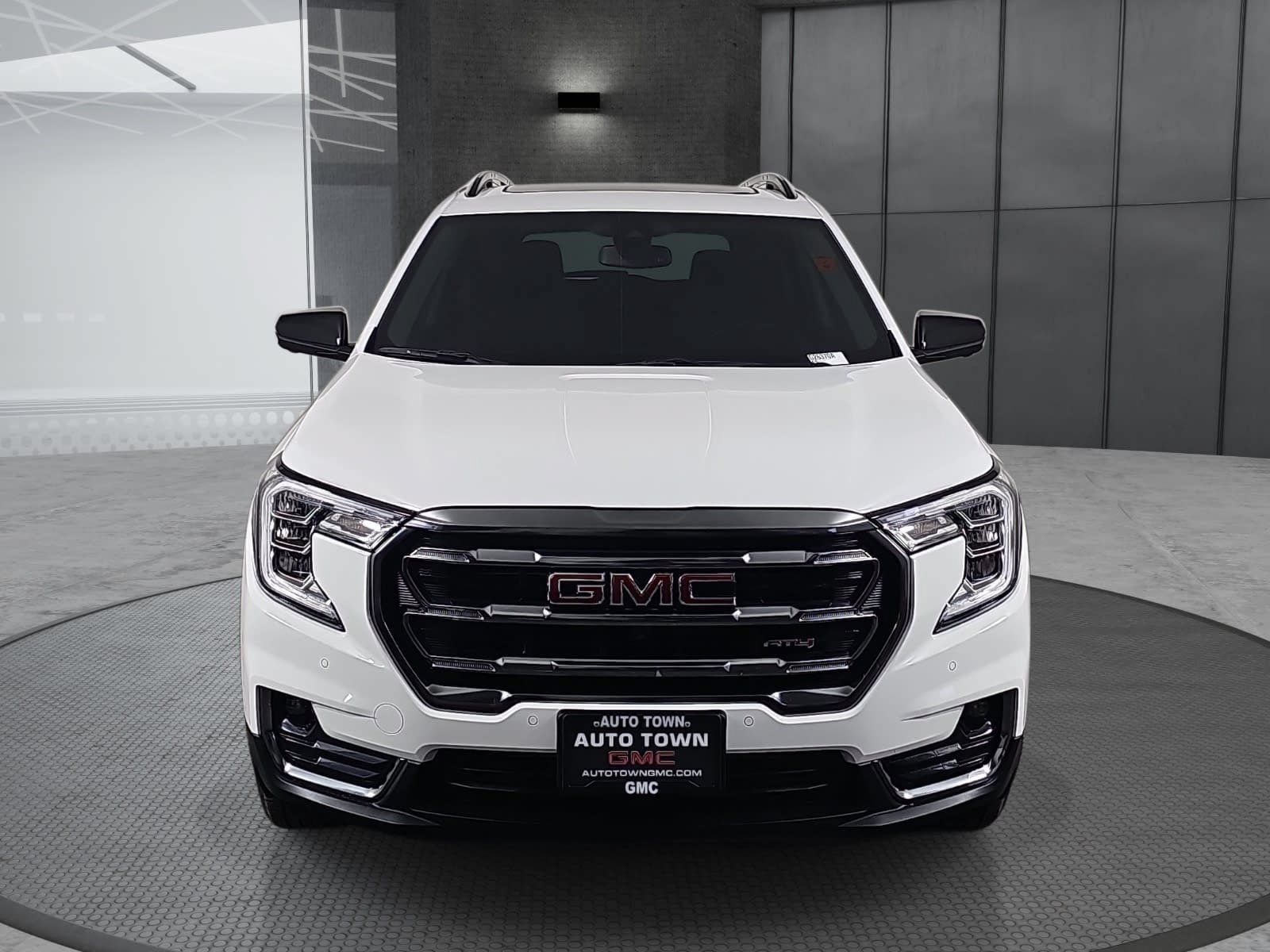 Used 2023 GMC Terrain AT4 w/ Infotainment Package II AWD/4WD image 2