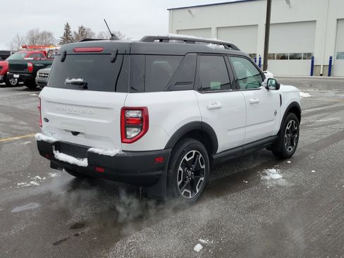 Certified 2023 Ford Bronco Sport Outer Banks w/ Tech Package image 4