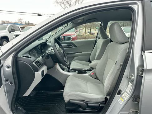 Used 2013 Honda Accord LX image 20