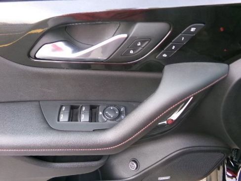 Used 2023 Chevrolet Blazer RS w/ Enhanced Convenience Package image 14