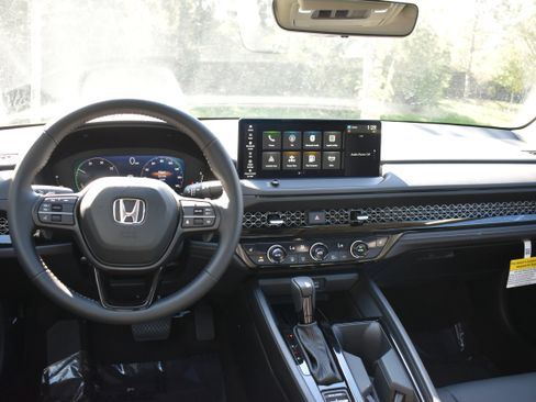 New 2025 Honda Accord EX-L image 15