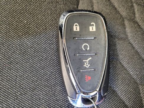 Used 2020 Chevrolet Equinox LT AWD/4WD image 32