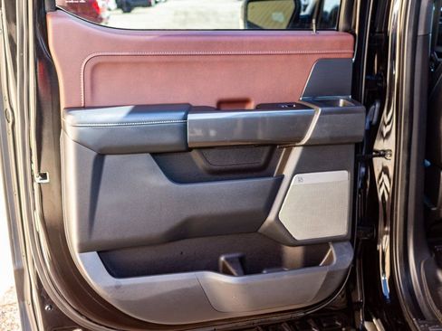 Used 2022 Ford F150 Lariat image 26