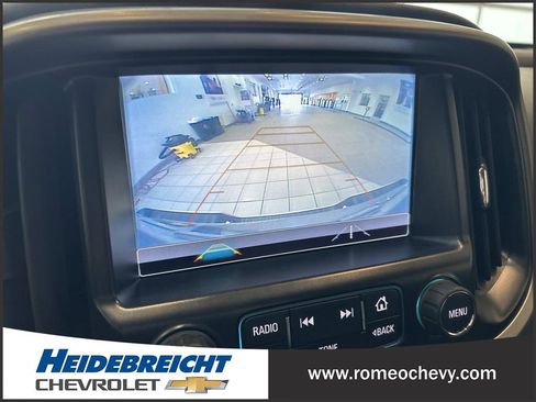 Used 2018 Chevrolet Colorado Z71 AWD/4WD image 22