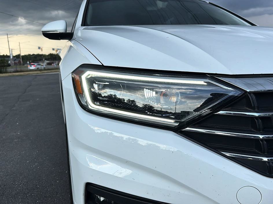 Used 2019 Volkswagen Jetta SEL Premium FWD image 22