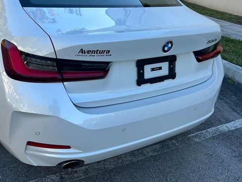 Used 2024 BMW 330i Sedan w/ Convenience Package image 17