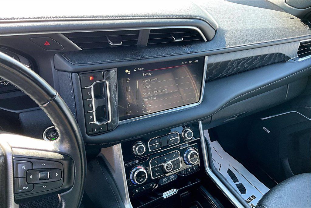 Used 2024 GMC Yukon Denali AWD/4WD image 8