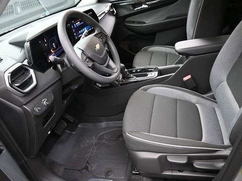 New 2026 Chevrolet TrailBlazer LS image 8