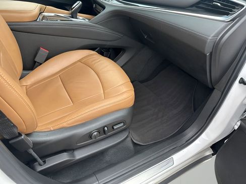 Used 2018 Buick Enclave Essence w/ Trailering Package image 14