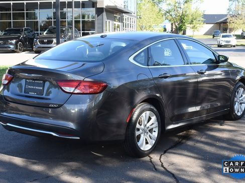 Used 2015 Chrysler 200 Limited w/ Convenience Group image 7