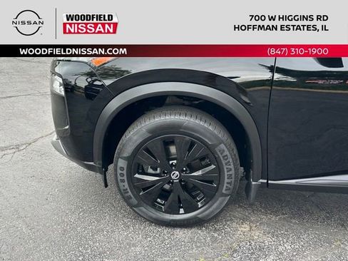 Certified 2021 Nissan Rogue SV w/ Premium Package AWD/4WD image 7