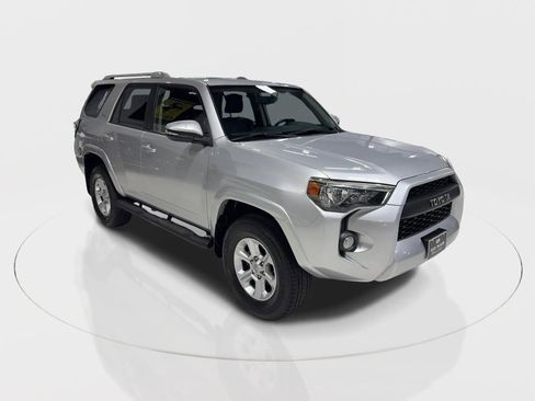 Used 2018 Toyota 4Runner SR5 Premium image 16
