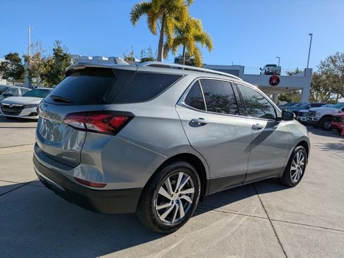 Used 2023 Chevrolet Equinox Premier image 4