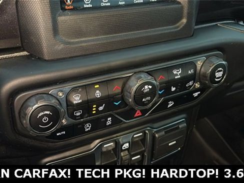 Used 2021 Jeep Wrangler Unlimited Sport image 14