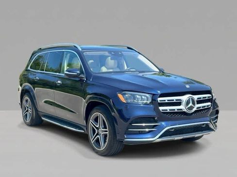 Used 2022 Mercedes-Benz GLS 450 4MATIC image 2