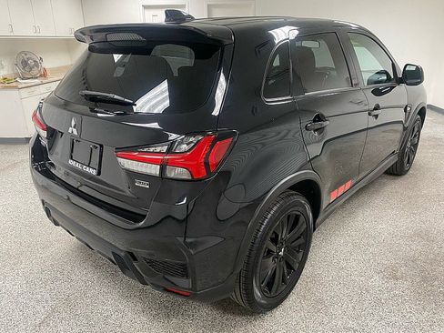 Used 2020 Mitsubishi Outlander Sport ES image 5