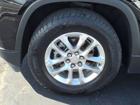 Used 2020 Chevrolet Traverse LS FWD image 29