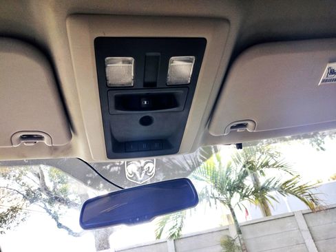 Used 2011 RAM 2500 Big Horn image 21