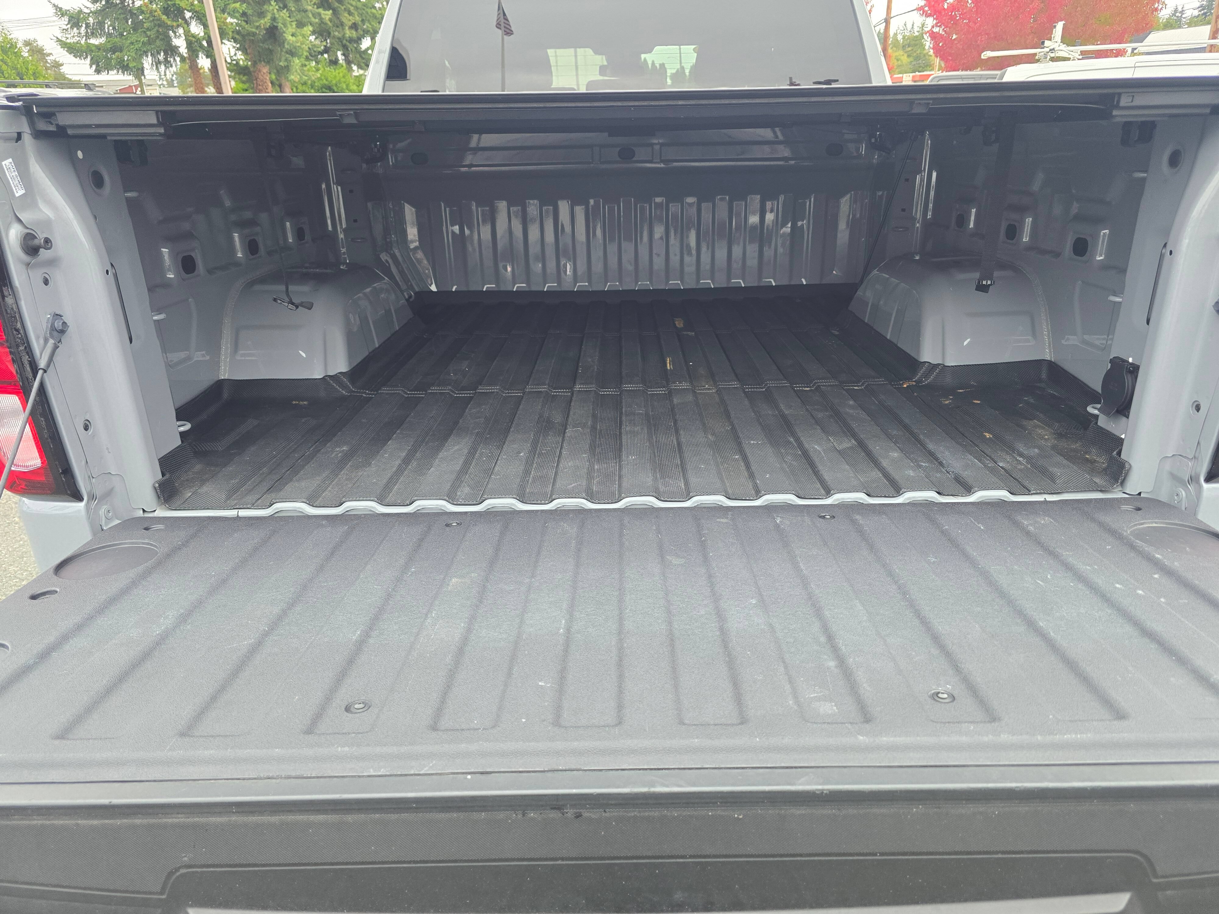 Used 2024 GMC Sierra 1500 Elevation AWD/4WD image 14