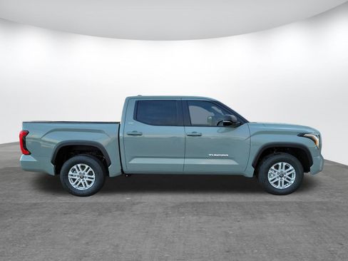 New 2026 Toyota Tundra SR5 w/ SR5 Premium Package image 4