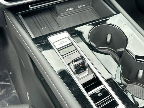 Used 2026 Volkswagen Atlas SEL image 14