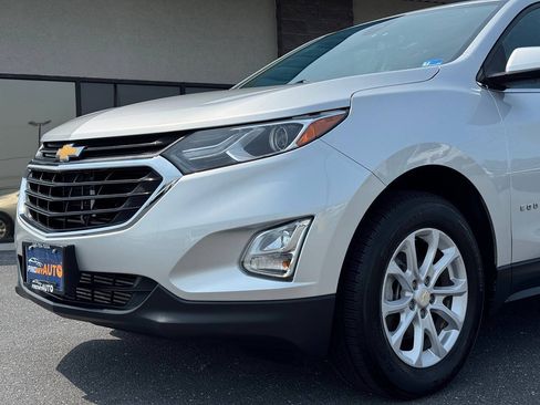Used 2021 Chevrolet Equinox LT w/ Driver Convenience Package AWD/4WD image 45