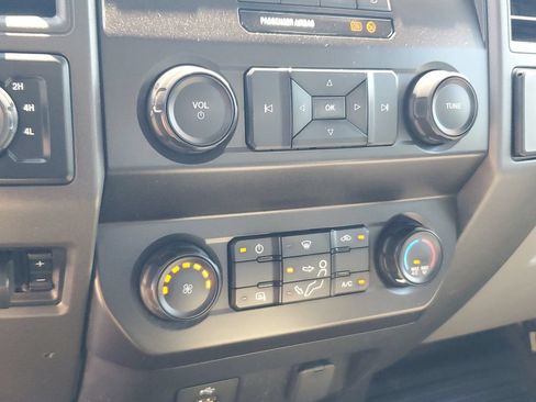 Used 2020 Ford F550 4x4 Crew Cab Super Duty image 27