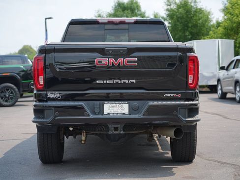 Used 2020 GMC Sierra 3500 AT4 w/ AT4 Premium Package AWD/4WD image 4