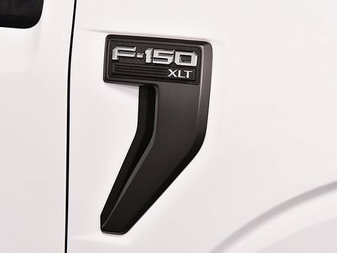 Used 2023 Ford F150 XLT w/ Equipment Group 302A High AWD/4WD image 10