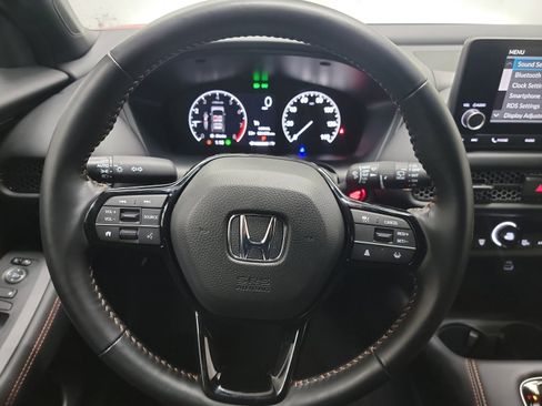 Certified 2025 Honda HR-V Sport image 17