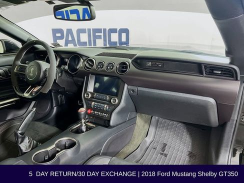 Used 2018 Ford Mustang Shelby GT350 w/ Convenience Package image 33