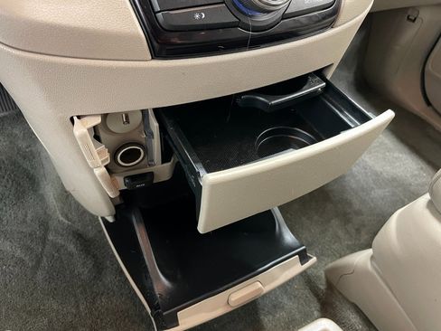 Used 2015 Honda Odyssey EX-L image 32