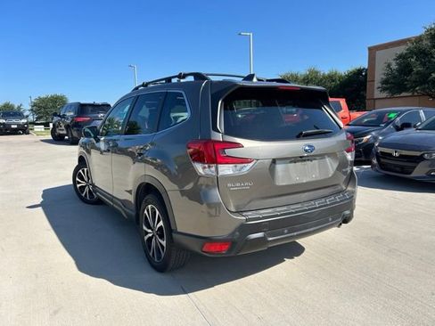 Used 2019 Subaru Forester Limited w/ Popular Package #3 AWD/4WD image 2