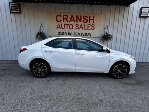 Used 2015 Toyota Corolla S FWD image 3