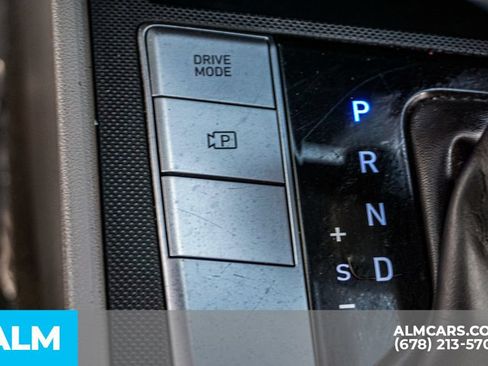 Used 2024 Hyundai Elantra SEL FWD image 42