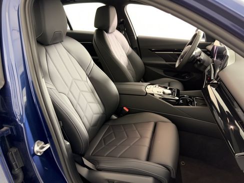 Used 2026 BMW 530i RWD image 29