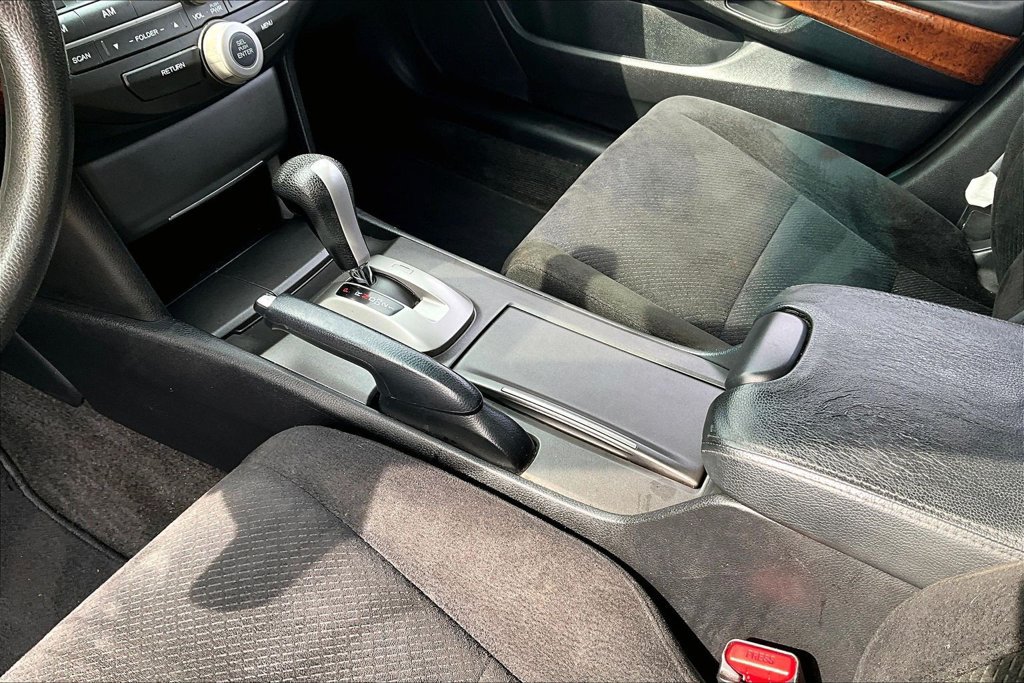 Used 2012 Honda Accord EX image 17