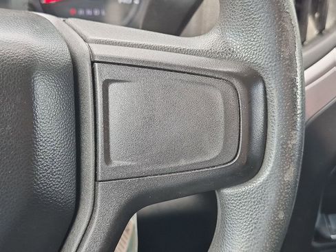 Used 2019 Chevrolet Silverado 1500 Custom Trail Boss AWD/4WD image 13