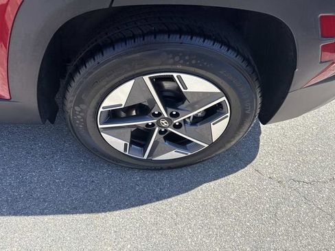 Certified 2025 Hyundai Tucson SEL AWD/4WD image 14