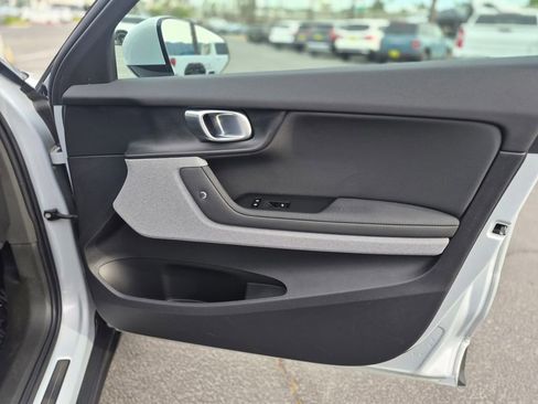 Used 2023 Polestar Polestar 2 image 29