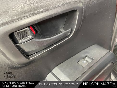 Used 2019 Toyota Tacoma SR image 32