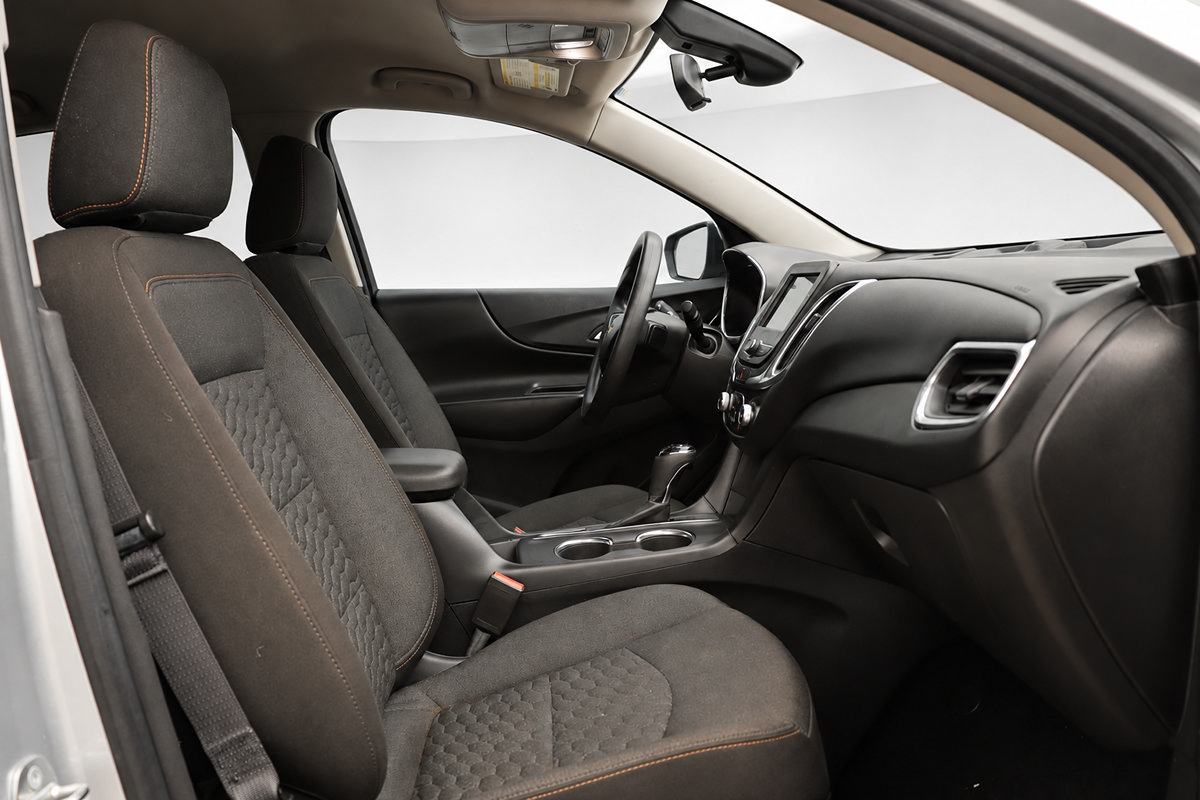 Used 2020 Chevrolet Equinox LT FWD image 21