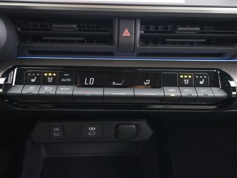 Certified 2026 Toyota Prius Limited image 24