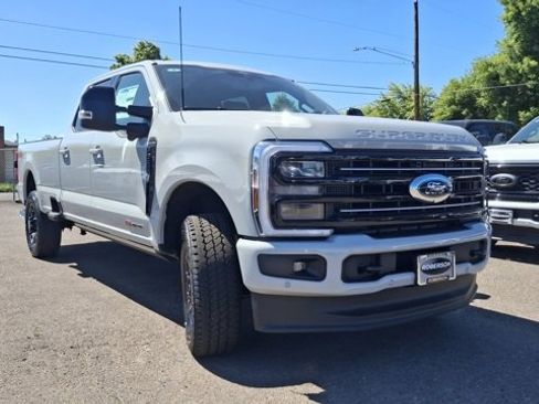 New 2025 Ford F350 Platinum w/ FX4 Off-Road Package image 2
