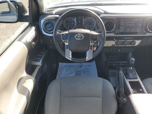 Used 2022 Toyota Tacoma SR5 image 20