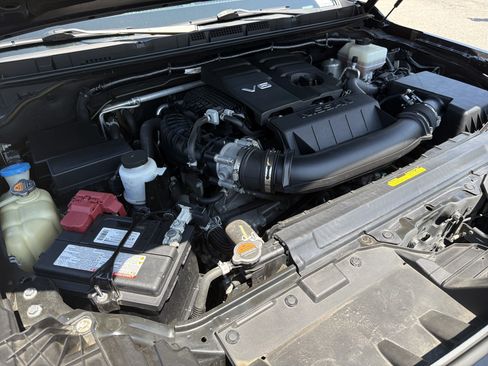 Used 2022 Nissan Frontier SV AWD/4WD image 21