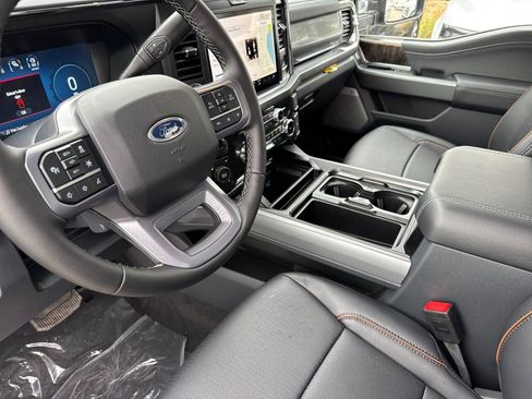 New 2026 Ford F350 Lariat w/ Lariat Ultimate Package image 9