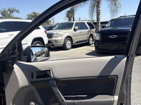 Used 2011 Ford Focus S FWD image 14
