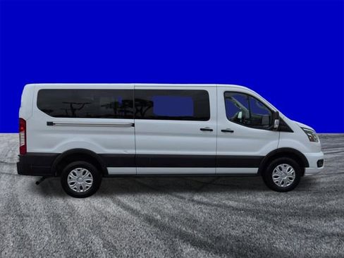 Used 2023 Ford Transit 350 XLT image 3