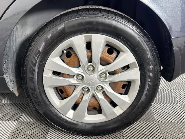 Used 2020 Kia Soul LX FWD image 32